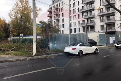 Teren Intravilan Excepțional de Vanzare - 1