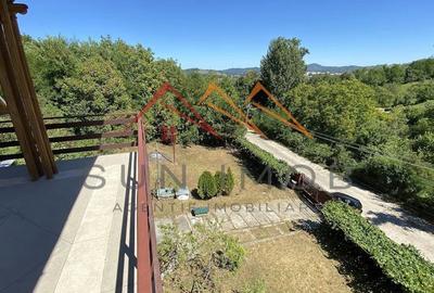 Vila de vanzare, teren 3100 mp, 7 camere, 6 grupuri sanitare, 3 CT, an 1997 - 42