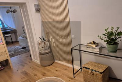 Vanzare 2 camere |  Vila | Renovat | Centrala | P-ta  Victoriei - 6