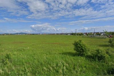 Oportunitate de vanzare:22.600 mp teren,parteneriate avantajoase,Sacele,Izvor,Br - 1