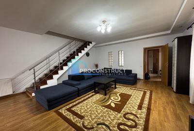 Casă cu 4 camere în Aradului