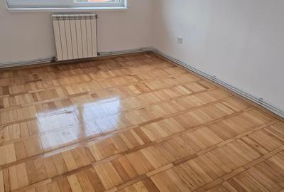 Vand apartament 4 camere decomandat in Deva, zona 22 Decembrie (Liceul Auto), - 8