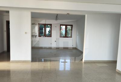 Apartament cu 3 camere, 3 terase, intermediar, parcare inclusa, Andrei Muresanu - 1