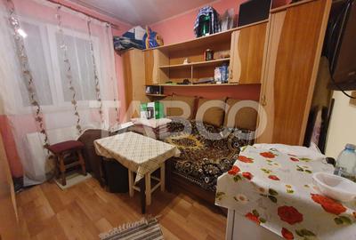 Apartament semidecomandat 2 camere parter 45 mpu Zona Tudor - 4