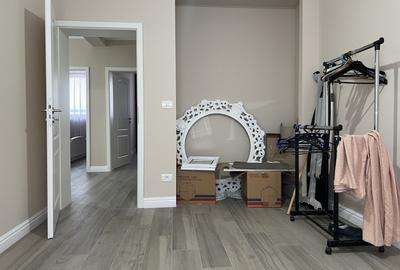 Duplex, 4 camere, 290mp teren, 125mp utili, curent trifazic -  Sacalaz - 9
