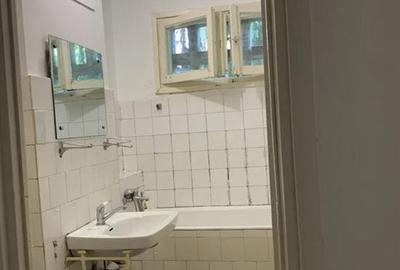 Vanzare Apartament 3 Camere Semidecomandat Berceni-Al.Niculitel - 9