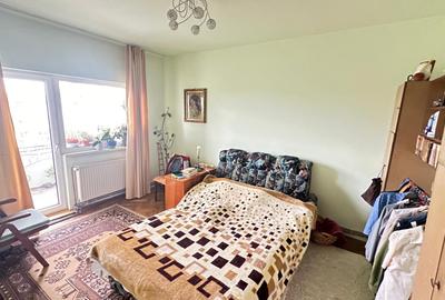 De vanzare apartament 3 camere et 4 decomandat Badea Cartan Zlatna - 2