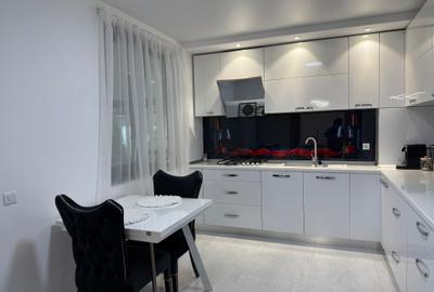 Vila cubista proiect deosebit, in Galati, zona Arcasilor, sup.teren 300mp - 9