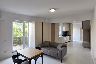 Banul Udrea, la cateva minute de Mihai Bravu, Studio dublu – 500 EUR - 1