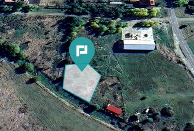 Teren Construcții intravilan de 712 mp, în Variaș