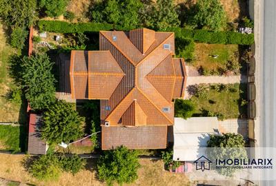 Casă impunătoare, 292 mp utili, 763 mp teren | Strada Principală - 23