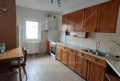 Apartament cu 4 camere, 2 bai, etaj 2/4, Gheorgheni - 3