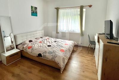 Apartament cu 2 camere semidecomandat, mobilat în Dâmbul Rotund