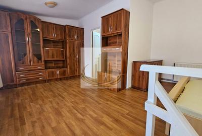 Apartament cu 2 camere de vânzare  la casa in curte comuna - 1