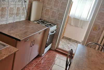 Stefan cel Mare, intersectie Cal. Foreasca ap. 2 camere mobilat - 12