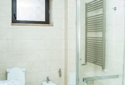 Apartament  central   STAR  renovat complect  de 74 m - 7