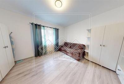 Casa de vanzare in Sibiu - 4 camere, panouri solare - - 11