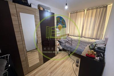 Apartament de 3 camere, semidecomandat, 55mp, Craiovita Noua, zona Lidl - 3