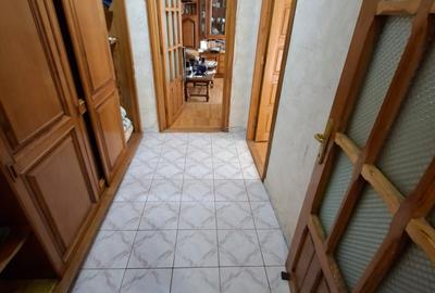 Apartament cu 2 camere decomandat, etajul 2/10, zona Alexandru cel Bun - 2