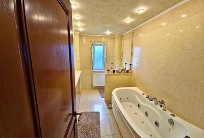 APARTAMENT DE 3 CAMERE, 107 MP - LA 3 MINUTE DE CENTRU - 4