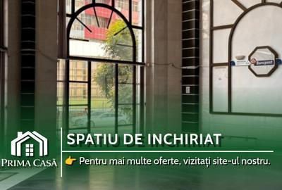 Spatiu comercial de inchiriat ultracentral finisaje premium Chirie: 12-15 mp neg - 1