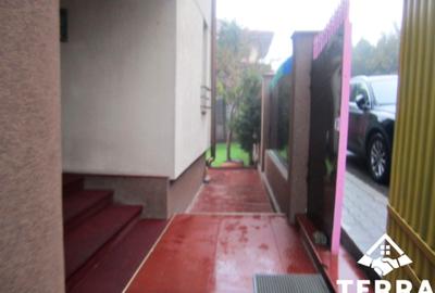 Vilă spectaculoasă cu vedere la mare – zonă exclusivistă Trandafirul - 8