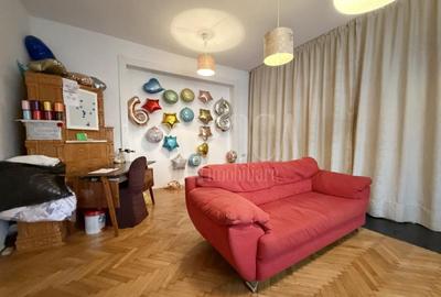 Casă cu 3 camere în Andrei Mureșanu