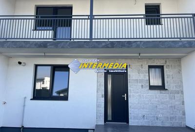 Vanzare Casa noua cu 4 camere in Cetate finisata la cheie cu toate utilitatile - 4