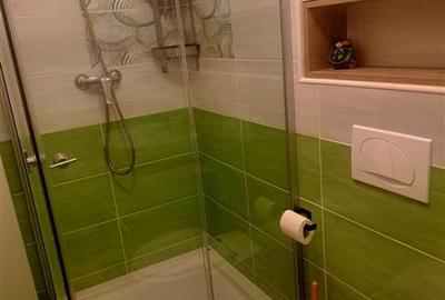 Apartament 3 camere decomandat Coresi, 2 bai,  bloc nou cu lift, mobilat si util - 12
