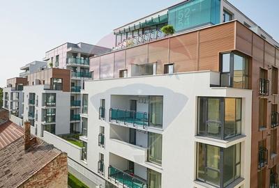 Birou modern 151 mp în Arad Plaza, 2 locuri de parcare - 1