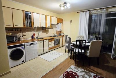 Apartament cu 2 camere semidecomandat, mobilat în Florești