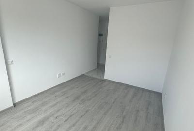 VANZARE GARSONIERA DECOMANDATA LANGA SCOALA PENTRU RARES-BLOC MIC DE 3 ETAJE - 6