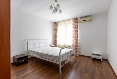 Video / Duplex 5 camere in vila, curte, 2008, Mamaia Nord, vezi video - 17
