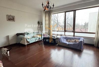 13 Septembrie | 2 camere | 85mp | dec | et 3 | bloc 2008 | 150.000 euro - 3
