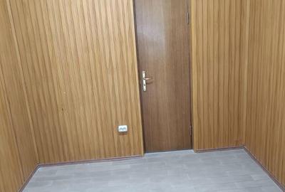 Spațiu Comercial cu Potențial - Piata 16 Februarie - 12