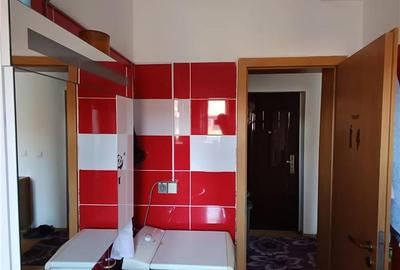 Apartament 2 camere ,la cheie -mansarda zona Rahovei - Supeco - 12