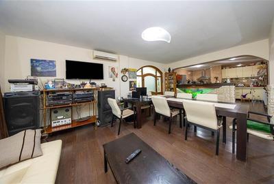 Vanzare Pensiune 11 camere Mamaia Nord langa plaja - 18