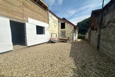 Casa Individuală 120 mp| teren 380 mp| zona Cugir - 10