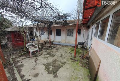 Casa de vanzare cu 3 camere si teren de 1008 mp - Deta - 14