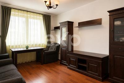 Apartament cu 3 camere decomandat de vânzare, etaj 1-Zona Cornișa - 2