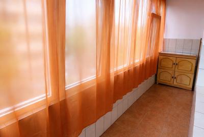 Apartament cu 2 camere, zona Podu Ros - 10