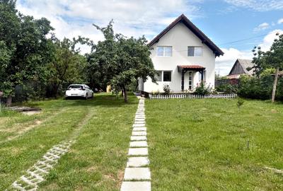 Casa noua de vanzare in Sauaieu, cu priveliste spre lac , la 20 km de Oradea - 2