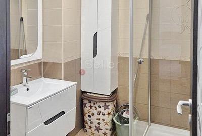 Casa Formata Din Doua Apartamente - 11
