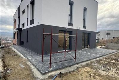 Casa Tip Duplex ,S+P+ET.+Terasa Amenajata ,situata in cartierul Voronet! - 19