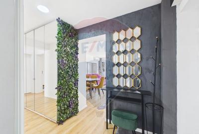 Apartament de vanzare, 3 camere ultra finisat,  Bd. Unirii - 7