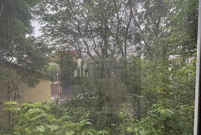 2 camere - Decomandat -  Giurgiului - centrala  proprie- etaj 1 - 13