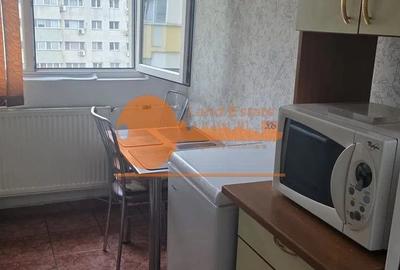 Apartament cu 2 camere in zona Colentina -McDonald's - 2