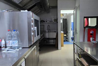 Oportunitate! Vânzare afacere Fast-Food funcțională – Târgoviște , ultracentral - 8