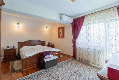Casa de Lux in Livada cu Ciresi Eleganta, Confort si Panorama de Vis - 11