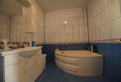 Vila Gavana P + 2E - complet mobilata. - 13